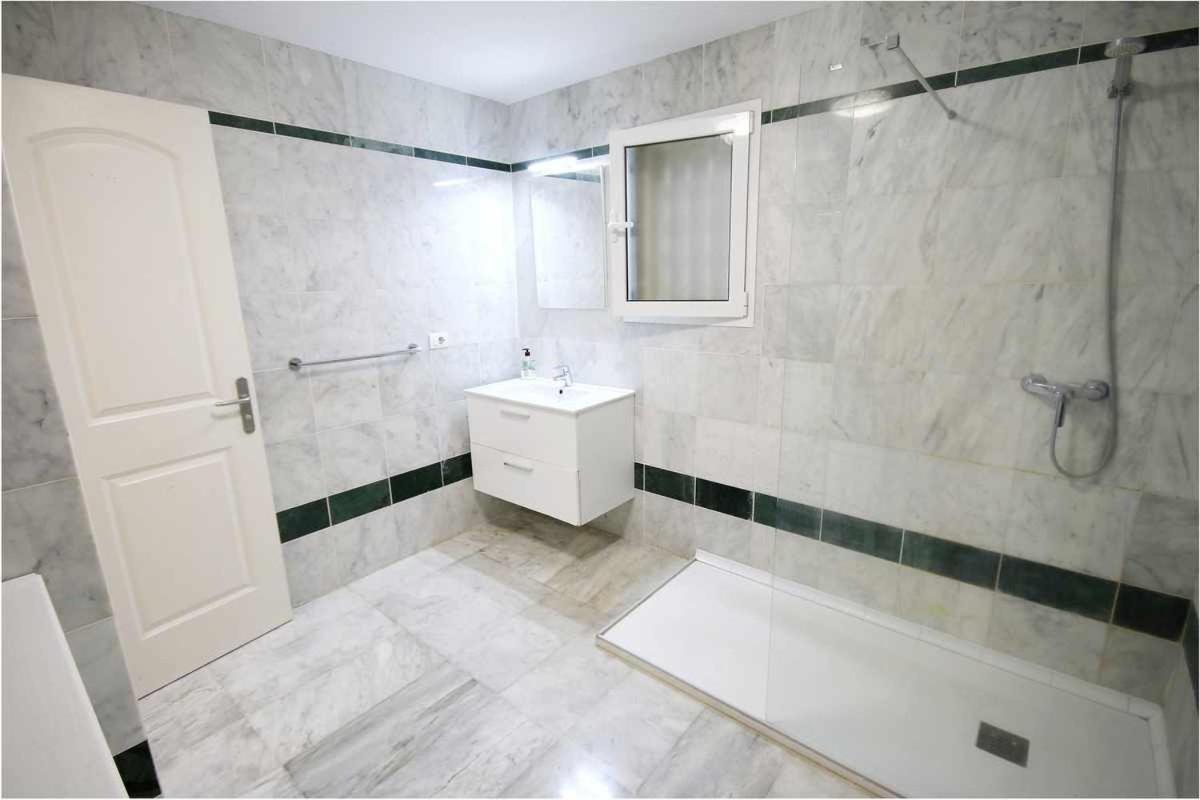 Dinastia B401 By Tenerife Rental & Sales Los Cristianos  Zewnętrze zdjęcie